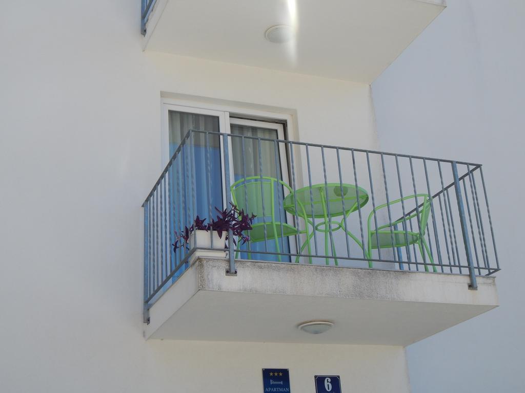 Apartments Sofija Podstrana Esterno foto